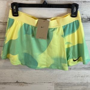 NikeCourt Girls Dri-FIT Victory Tennis Skirt Size L NEW
